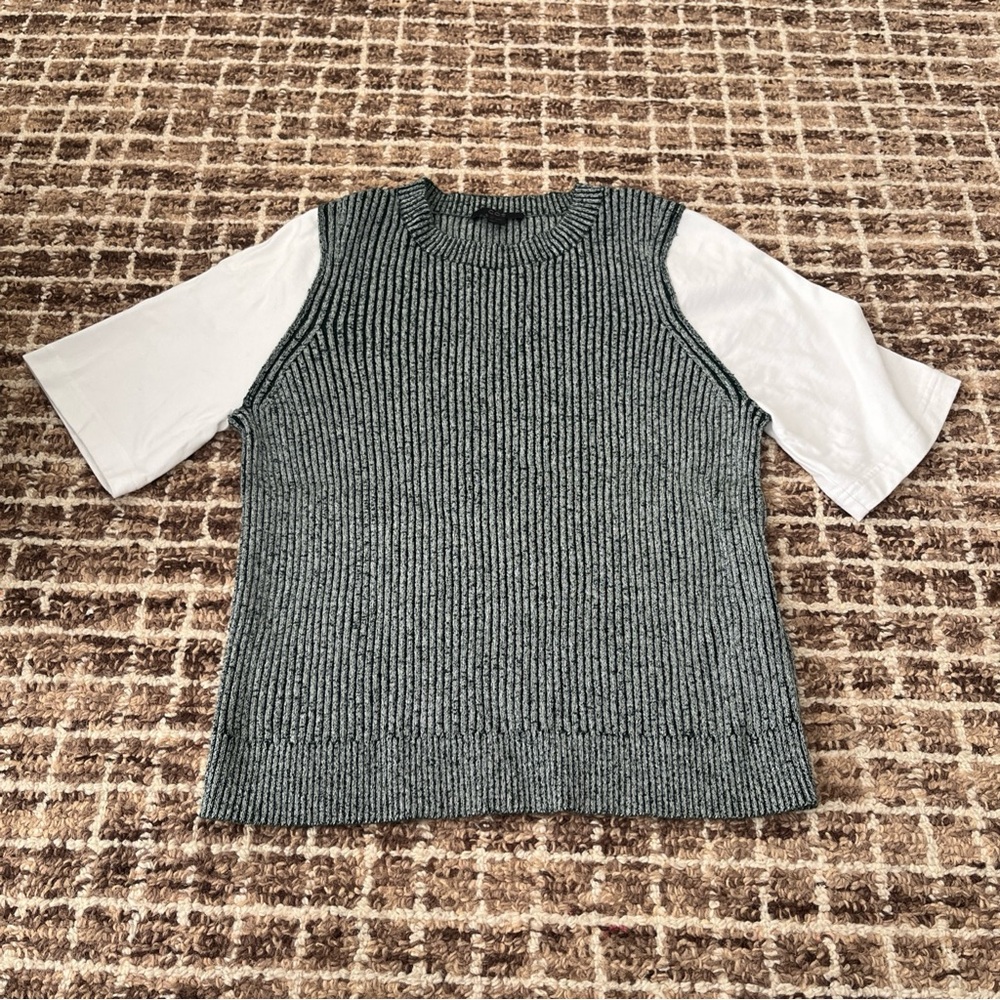 COS gray and White sweater tee Sweater small